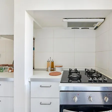 Quiet And 2br Apt, By Timecooler Apartment Lisbon