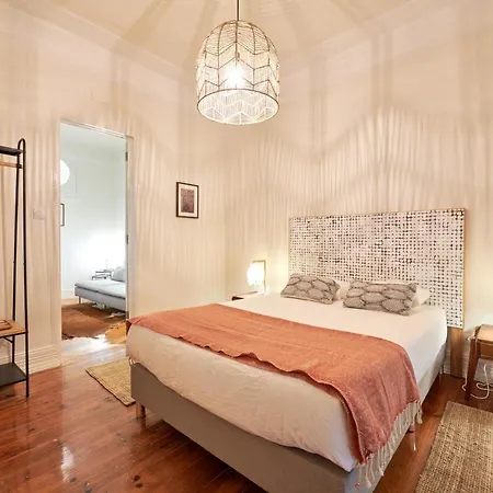 Quiet And 2br Apt, By Timecooler דירה *